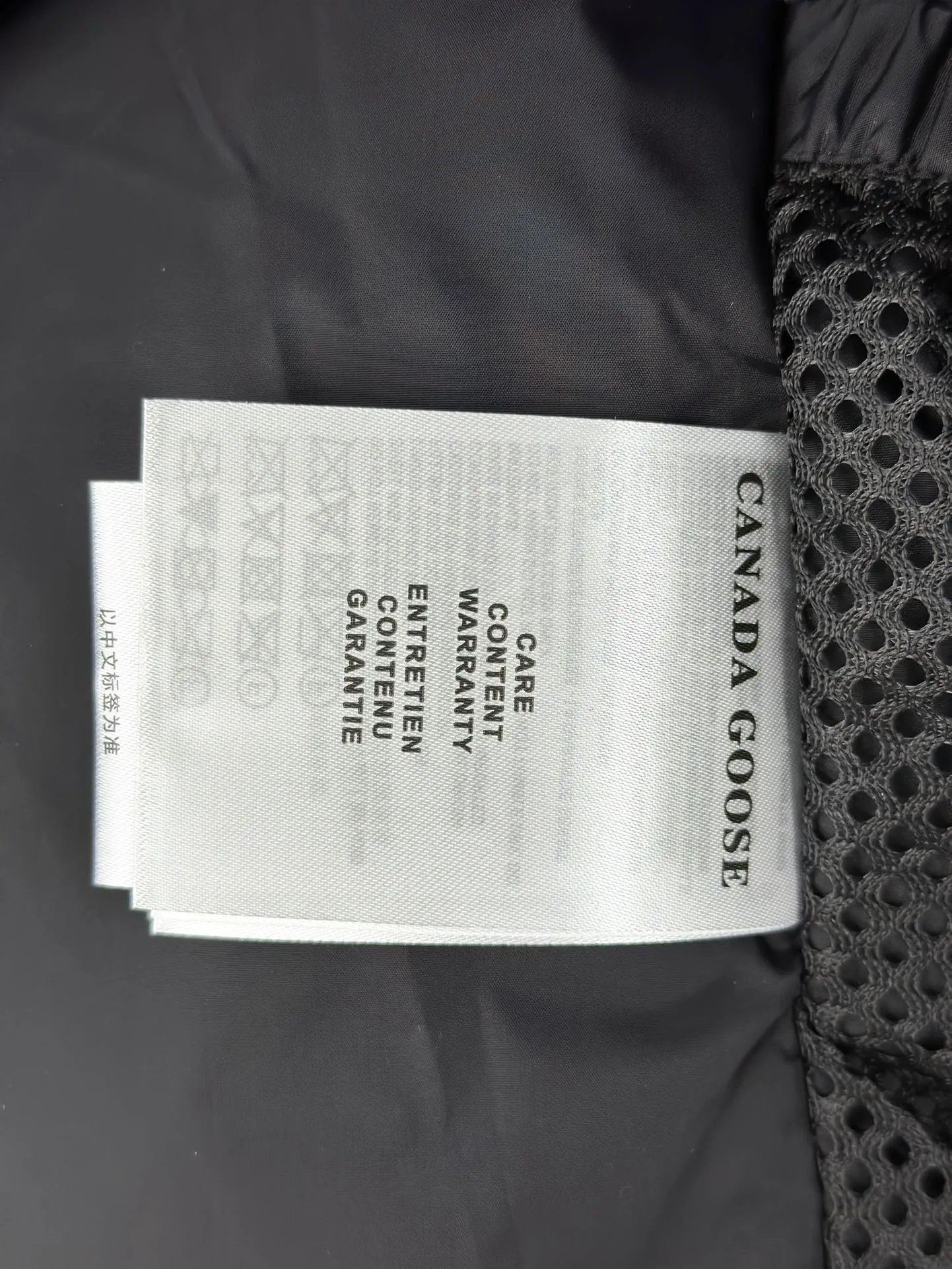 P680 𝗖𝗮𝗻𝗮𝗱𝗮 𝗚𝗼𝘀𝗲 / 🇨🇦 Canada Goose New Version 08 Down Jacket - Royal Blue